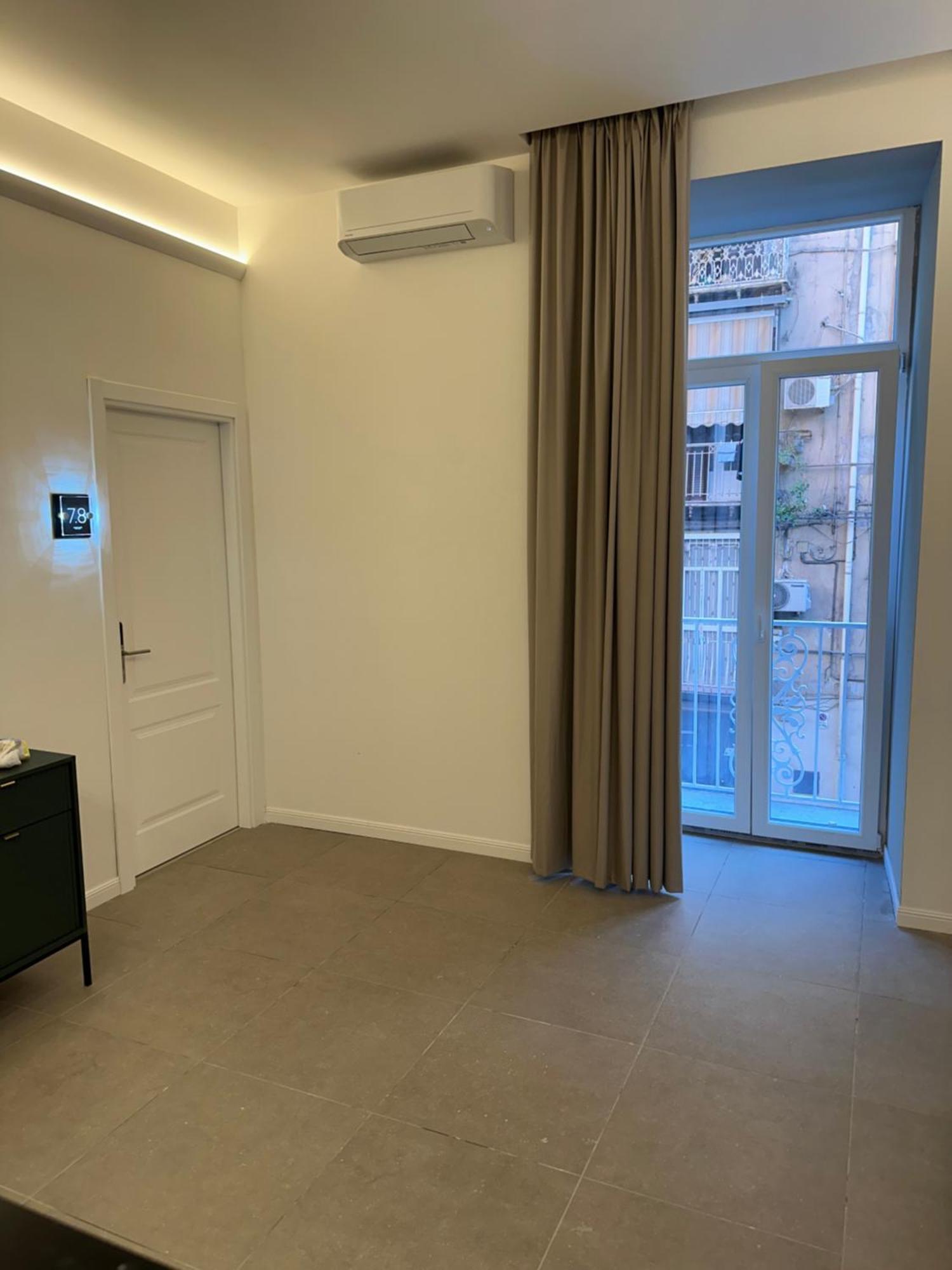 Hotiday Room Collection - Napoli Museo Suite Luaran gambar